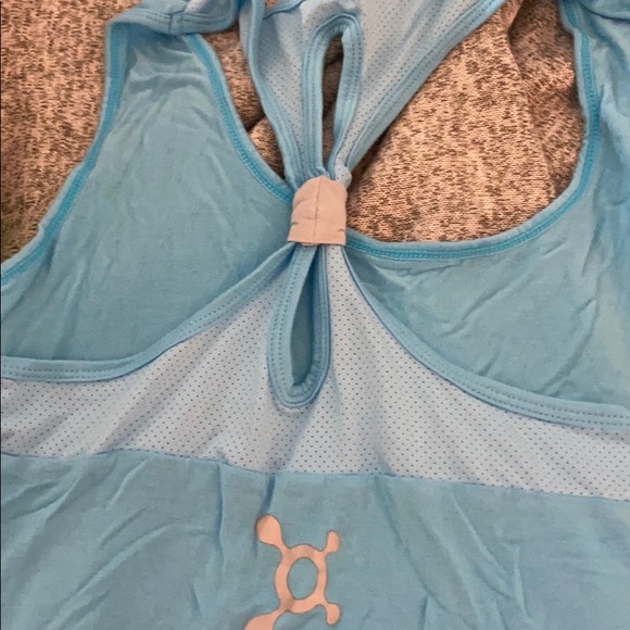 Blue OTF tank top - Picture 3 of 3